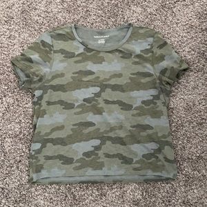 ⚡️3 for $15⚡️camo t shirt